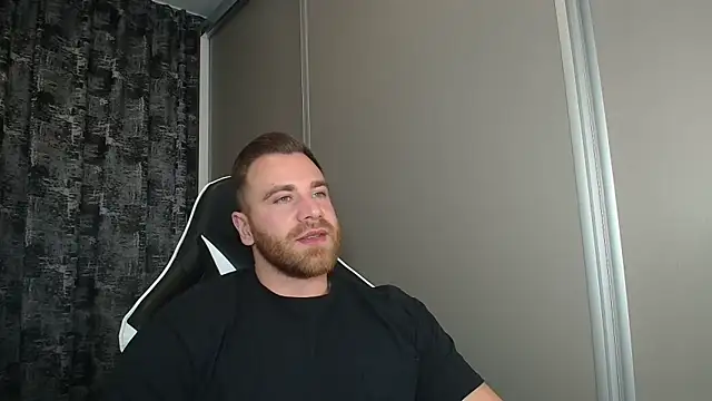 Thori92 online show from October 29, 6:09 pm