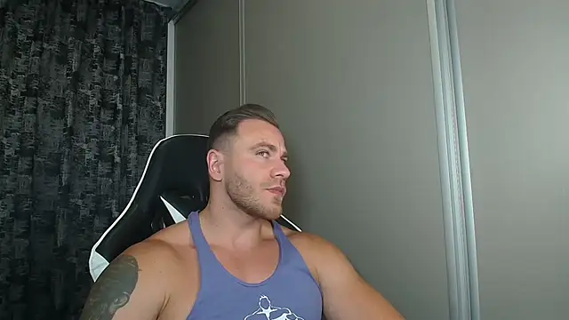 Thori92 online show from July 7, 5:17 pm