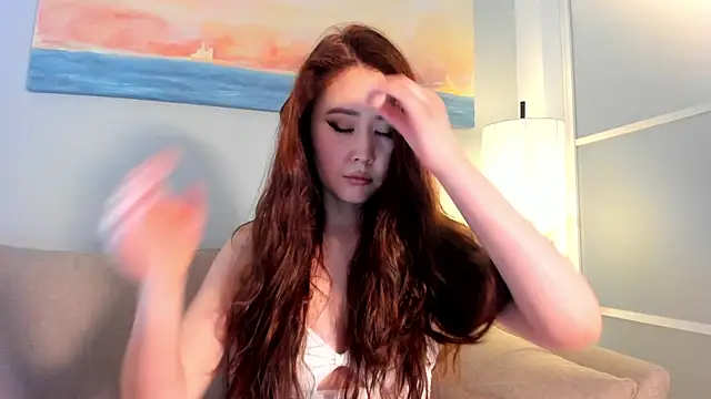 lucky liss  online show from December 8, 6:01 am