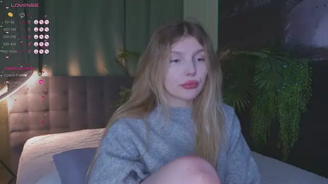  aleksa  online show from December 4, 12:36 pm