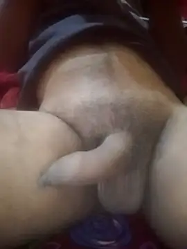 Snapshot of Desixxhot chatting on November 2, 4:42 pm Desixxhot online show from November 2, 4:42 pm