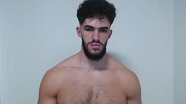 Snapshot of hiddenf chatting on September 21, 11:01 am hiddenf online show from September 21, 11:01 am