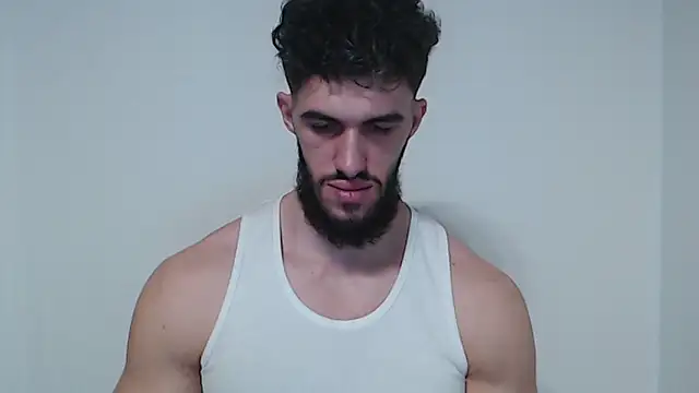 Snapshot of hiddenf chatting on February 20, 9:59 pm hiddenf online show from February 20, 9:59 pm