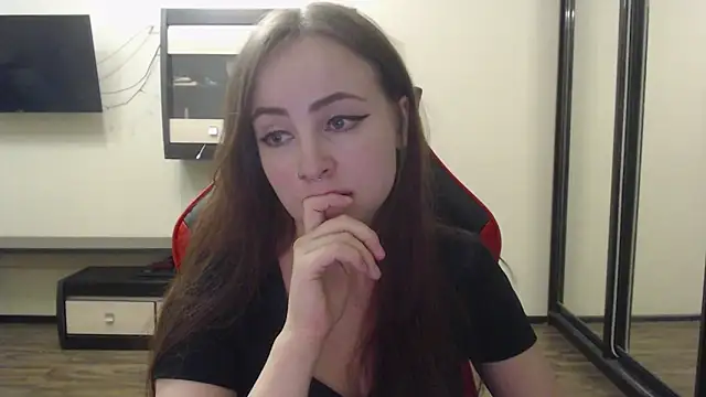 Laralianna online show from December 24, 12:33 am