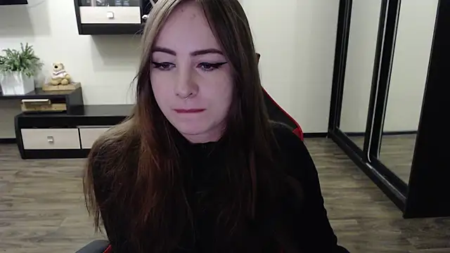 Laralianna online show from September 18, 7:54 am