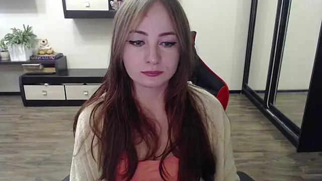 Laralianna online show from September 23, 1:25 pm