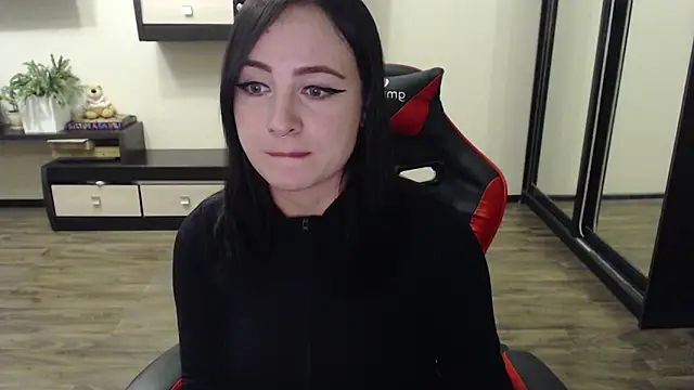 Laralianna online show from September 24, 1:58 pm