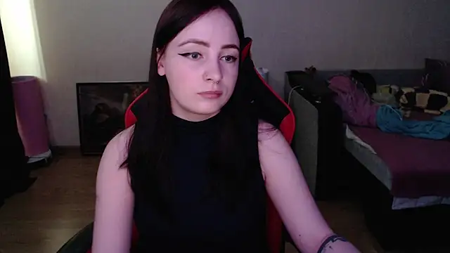 Laralianna online show from April 15, 7:48 am