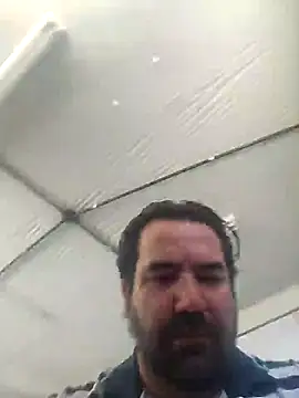 MysterBearMG online show from February 11, 3:18 pm