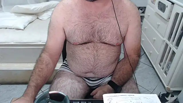 MysterBearMG online show from February 6, 10:46 pm