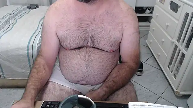 MysterBearMG online show from February 12, 3:45 am