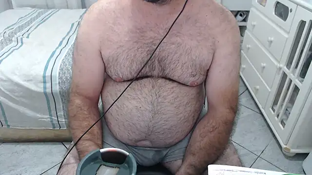 MysterBearMG online show from February 14, 3:47 am