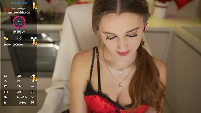 Snapshot of Vassiilisa chatting on February 14, 2:47 pm Vassiilisa online show from February 14, 2:47 pm