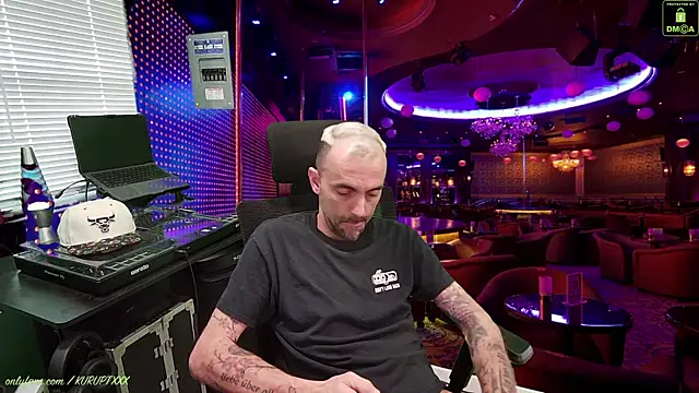 kuruptxxx live online show from January 15, 9:20 pm