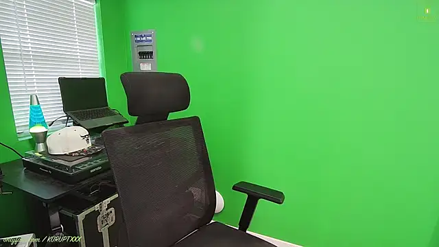 kuruptxxx live online show from January 22, 9:32 pm