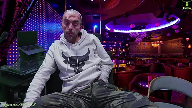 kuruptxxx live online show from February 2, 12:09 am