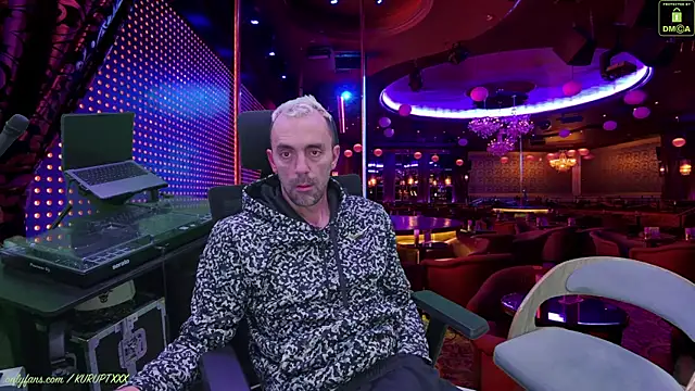 kuruptxxx live online show from February 3, 3:31 am