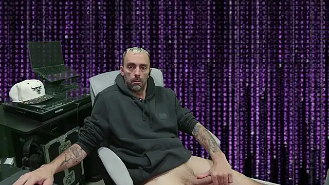 kuruptxxx live online show from March 13, 7:28 pm