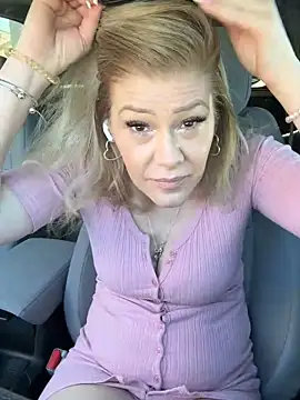 Lexi Shocker online show from February 24, 5:31 pm