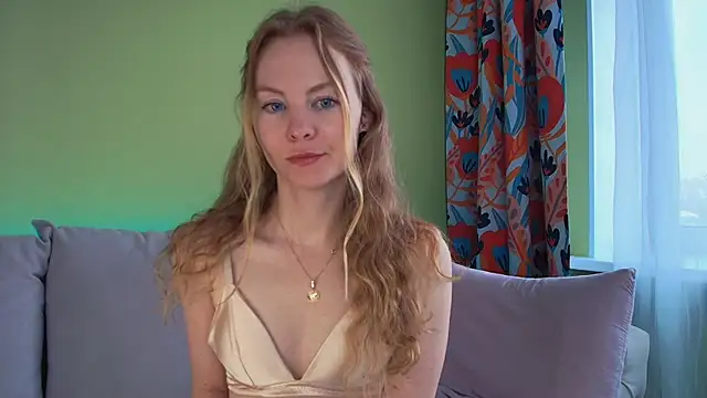 Cuddle Cat online show from March 20, 6:07 am