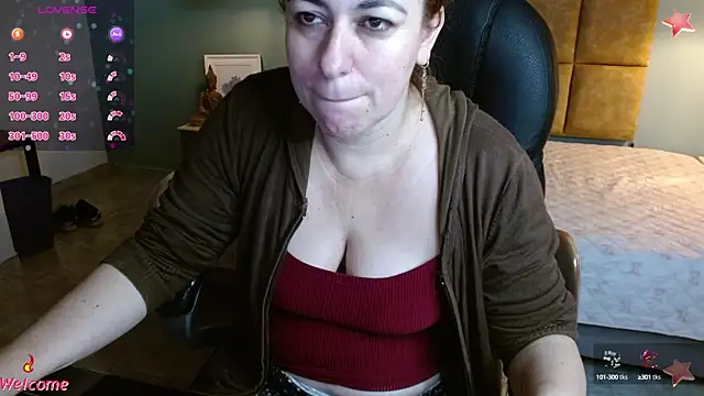 Barbiegomez online show from March 7, 3:29 am