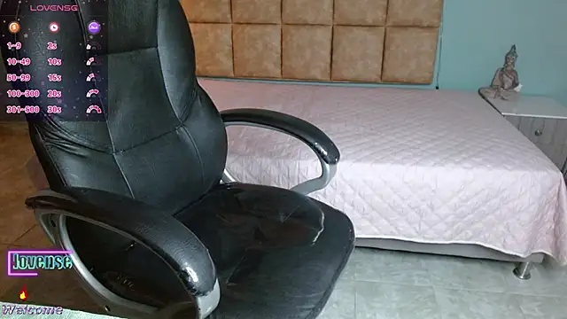 Barbiegomez online show from March 22, 3:41 am