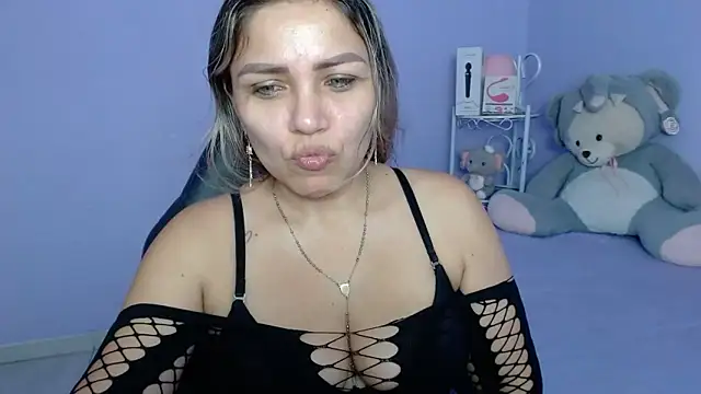 cum bigass online show from March 14, 12:18 pm