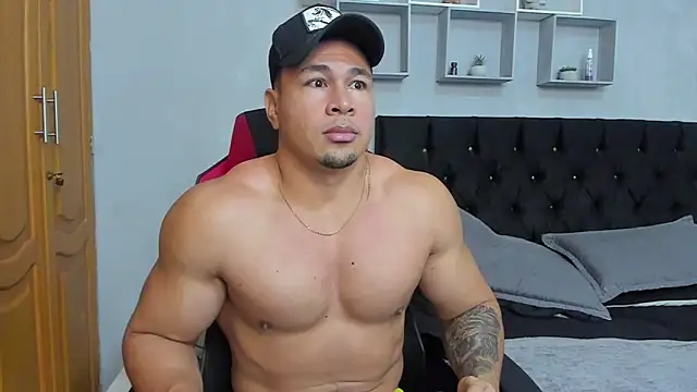 tyler hank01 online show from June 23, 10:24 am