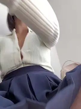 sammbunny online show from December 12, 3:05 pm