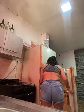 Snapshot of Ninnfa chatting on January 13, 3:26 pm Ninnfa online show from January 13, 3:26 pm