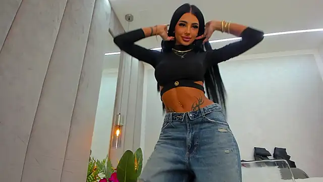 Britney Charm  online show from March 26, 7:36 am