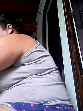 Snapshot of Monseratte21 chatting on December 6, 4:38 pm Monseratte21 online show from December 6, 4:38 pm