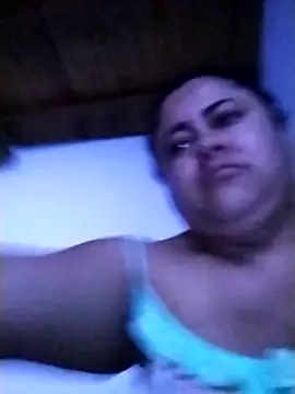 Snapshot of Monseratte21 chatting on January 28, 10:23 am Monseratte21 online show from January 28, 10:23 am