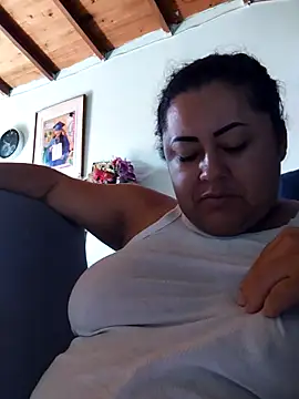 Snapshot of Monseratte21 chatting on October 31, 2:51 pm Monseratte21 online show from October 31, 2:51 pm