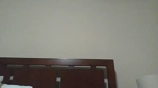 Snapshot of MsJuicy chatting on May 8, 4:29 am MsJuicy online show from May 8, 4:29 am