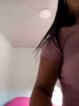 Hannah-grace online show from January 30, 2:25 pm