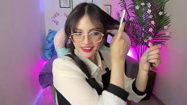 Kyomi chang online show from March 20, 3:58 pm