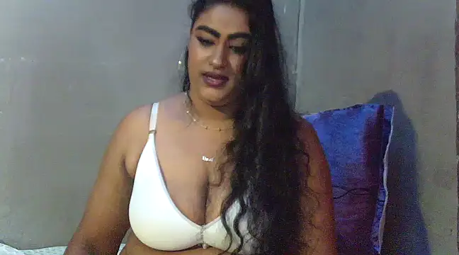 EROTICNAWTY2 online show from January 26, 4:51 am