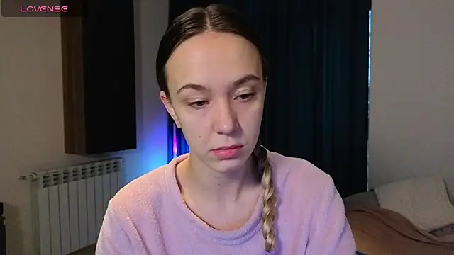 SexyCocobutt online show from November 15, 6:00 am