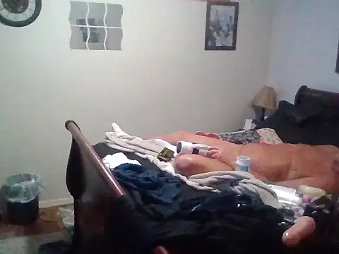 twotonetommyme online show from March 28, 2:38 pm