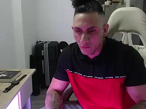 xxxtreme master7 online show from December 1, 1:10 am