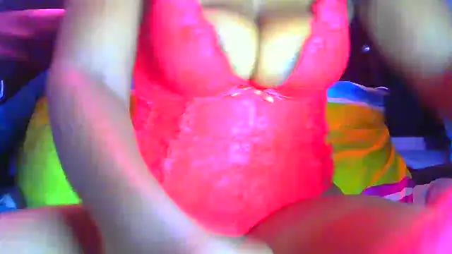 Queenofthenightx online show from February 6, 4:50 am