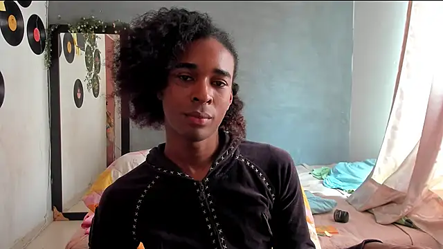 Snapshot of CocoChannelll chatting on January 28, 3:35 pm CocoChannelll online show from January 28, 3:35 pm