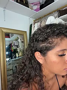 stormyy  online show from March 19, 7:49 pm