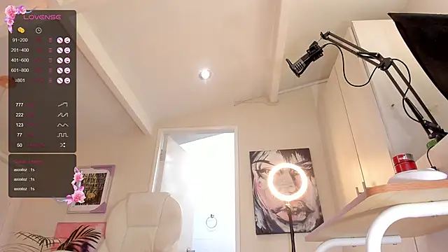 catalinasaiz online show from February 1, 2:02 pm