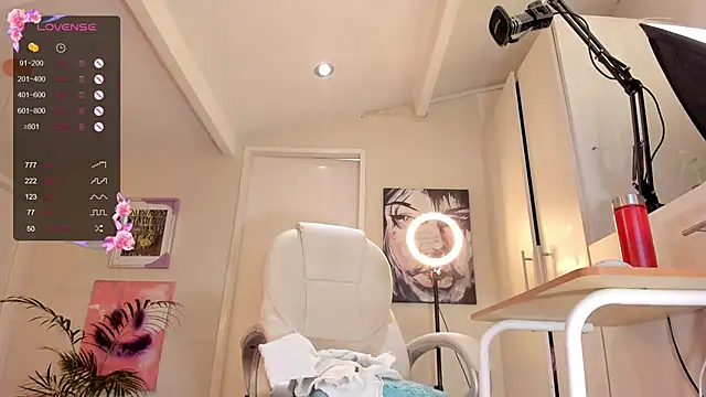 catalinasaiz online show from February 22, 3:47 pm