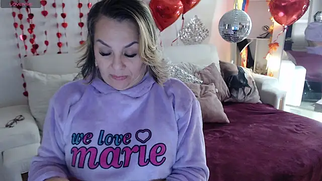 Myrnasexxx online show from March 13, 12:13 pm