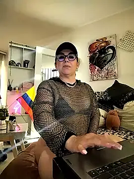 Myrnasexxx online show from November 15, 9:21 pm