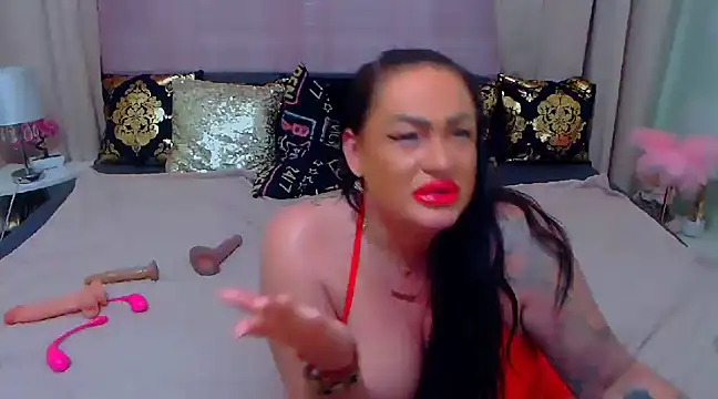Snapshot of BustyVicky chatting on December 7, 1:25 am BustyVicky online show from December 7, 1:25 am