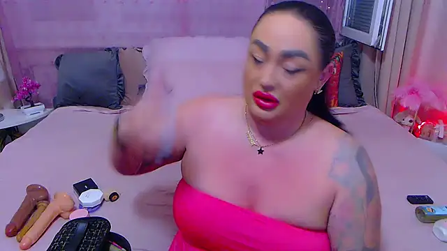 Snapshot of BustyVicky chatting on September 20, 9:16 pm BustyVicky online show from September 20, 9:16 pm